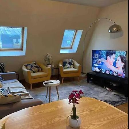 Quiet And Spacious Apartment Near Champs Elysees Párizs Kültér fotó